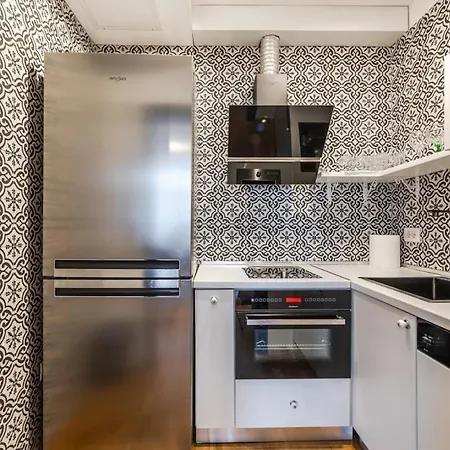 Skyline 5br Near Air Albania Stadium By Pikhost Apartment *