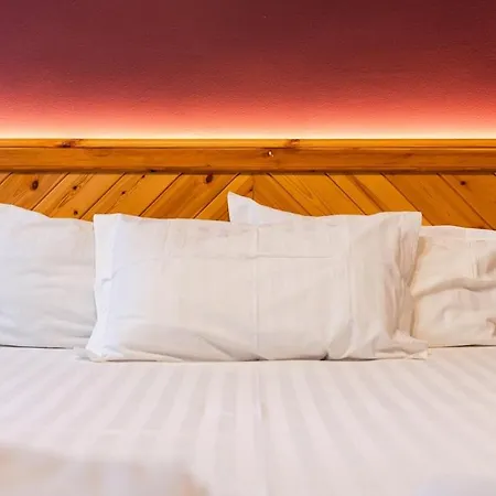 Apartment Skyline 5br Near Air Albania Stadium By Pikhost *