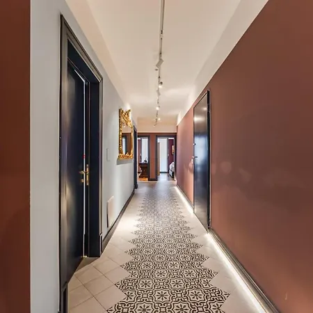 Skyline 5br Near Air Albania Stadium By Pikhost Apartment Tirana